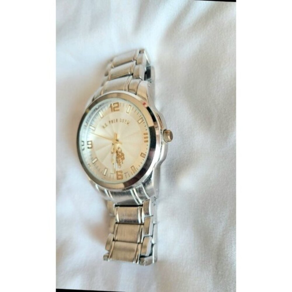 US Polo Assn Men's Silver Tone Round Stainless Steel Band Watch - Picture 2 of 6